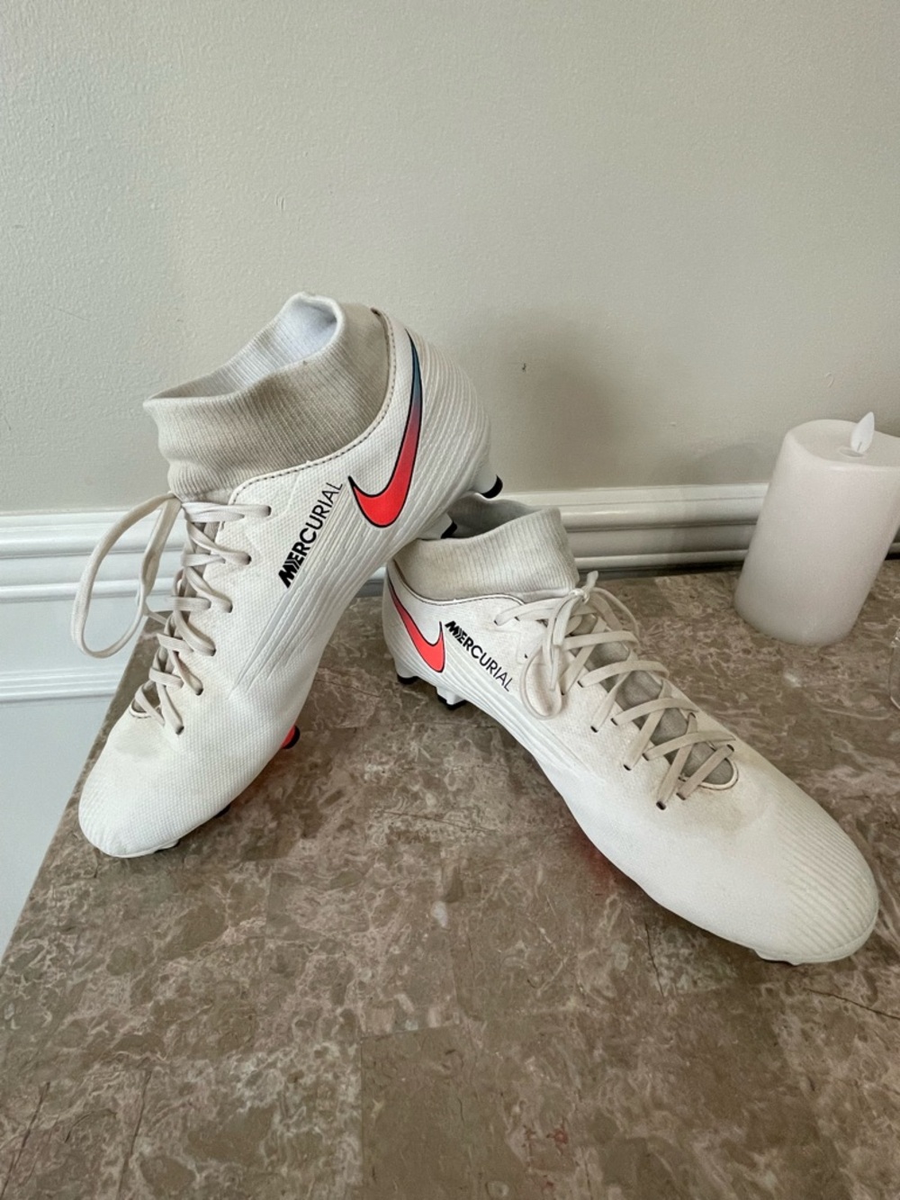 Nike Mercurial Men's White Soccer Cleats Men size 8.5